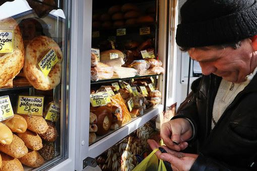 <br />
Работать за еду: сколько россияне тратят на продукты<br />
